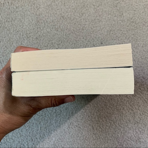 2📚Leaving Amarillo/Coincidence of Callie & Kayden - Picture 5 of 8